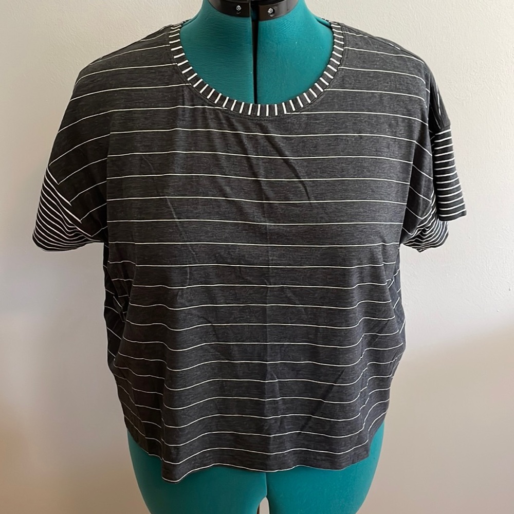 Lululemon shirt